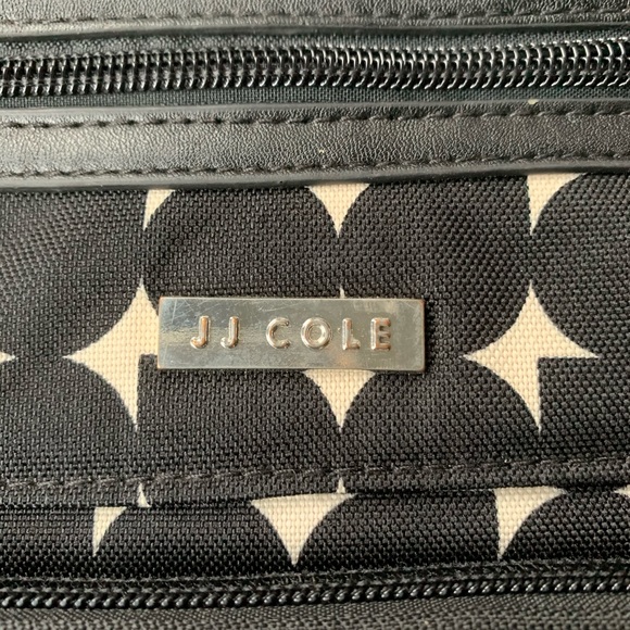 JJ Cole Diaper Bag Black / Ivory - Picture 5 of 7